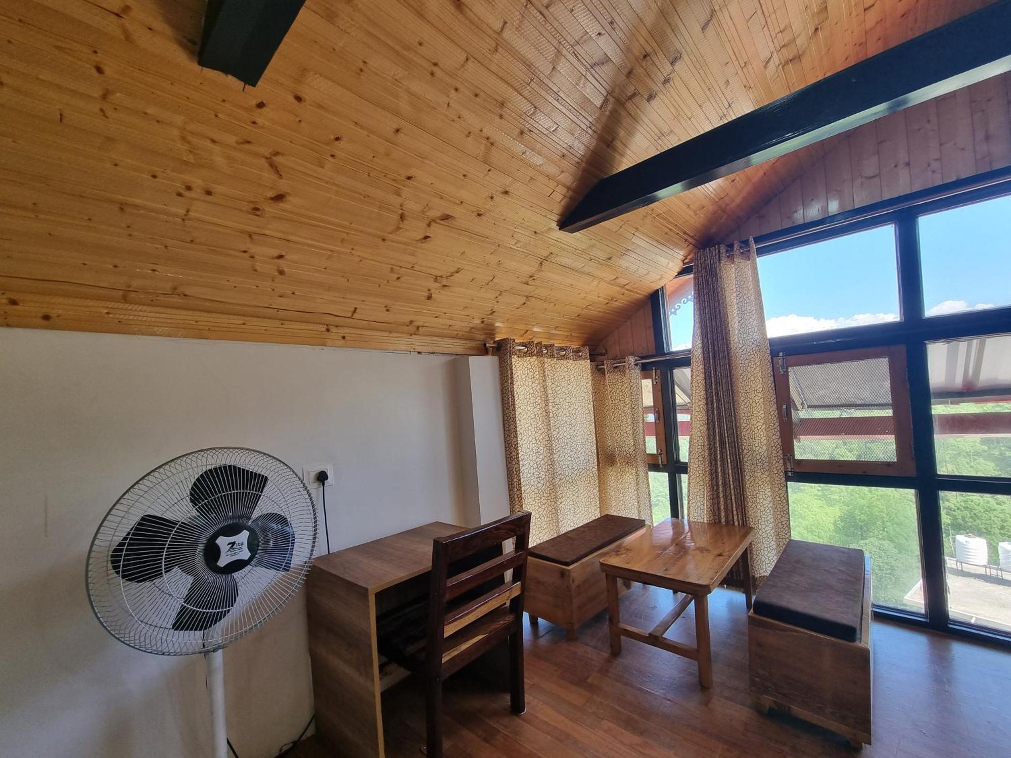 Baikunth Homes 댈하우지 외부 사진